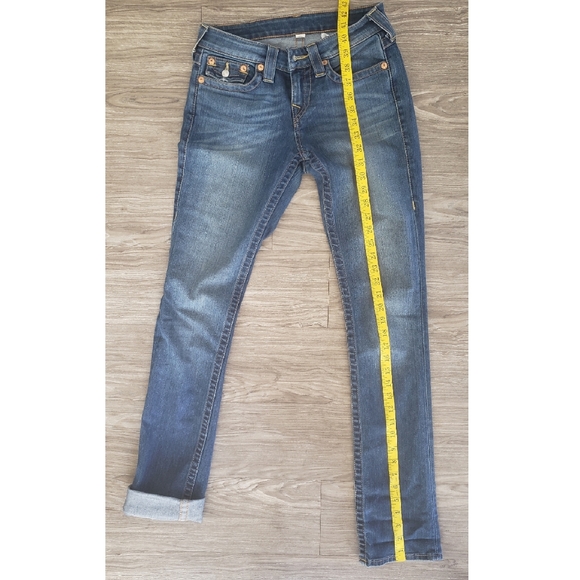 True Religion Blue Jeans Size 26 Straight Leg - Picture 2 of 9